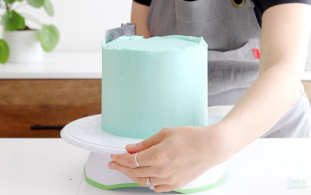 how to get a smooth buttercream cake