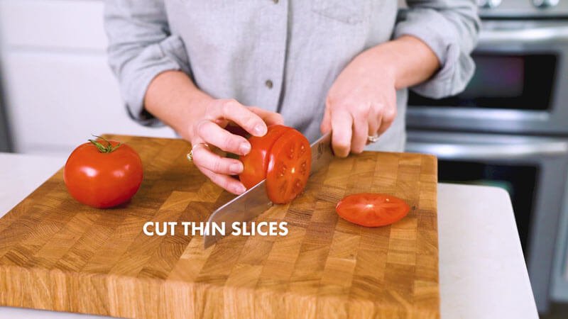 How to Cut a Tomato | Sliced ​​thin