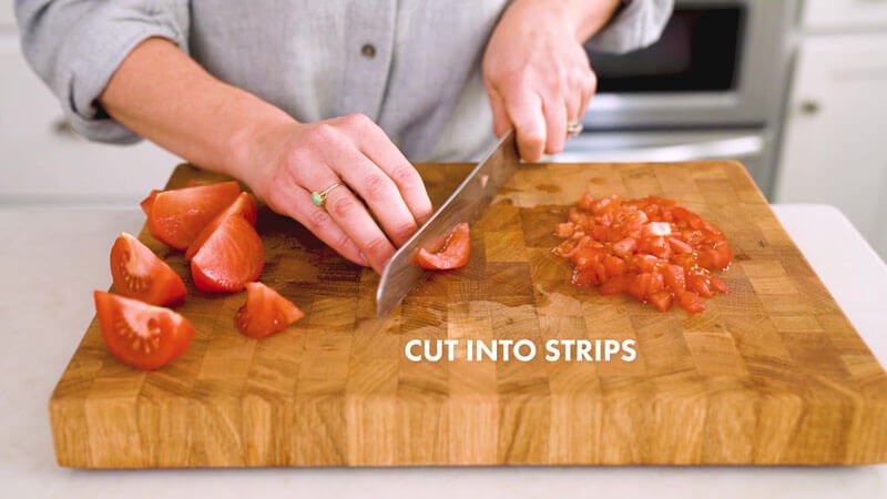 How to Cut a Tomato | Cut tomatoes into strips