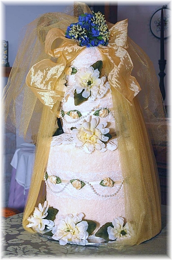 Ivory and Gold Towel Cake