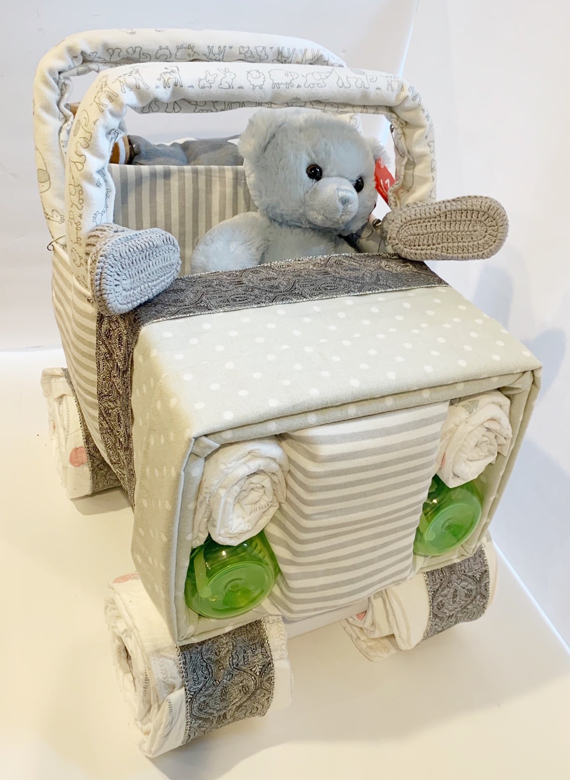 How to make a diaper jeep wheel