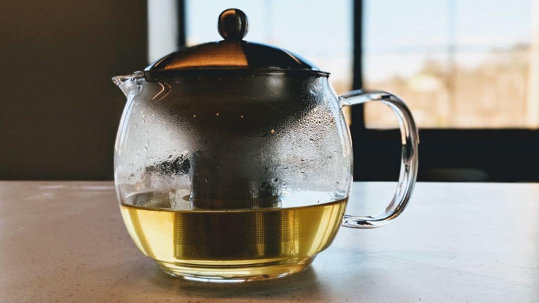 tea basket in teapot