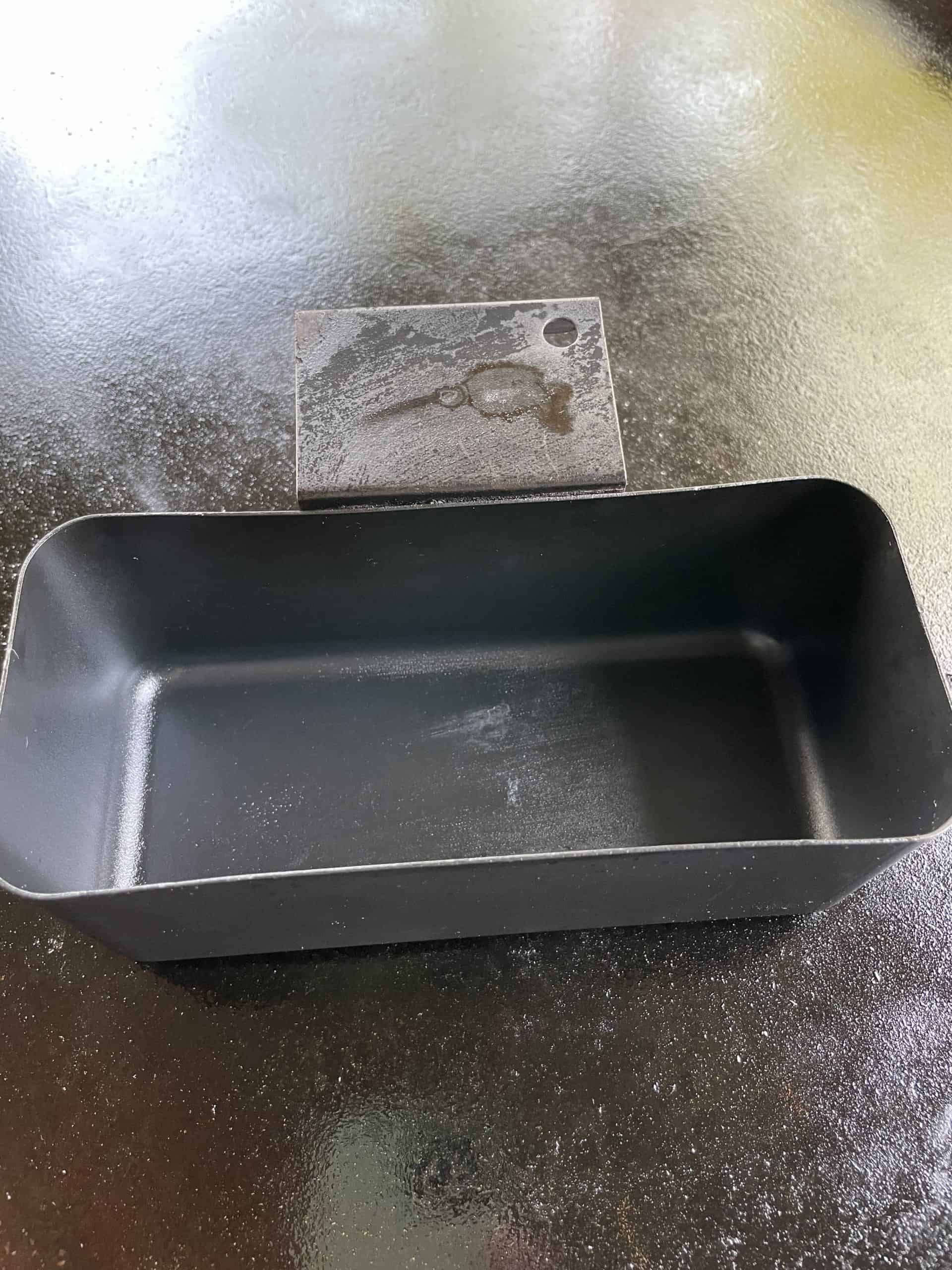 Blackstone Grill's cleaned grease trap.