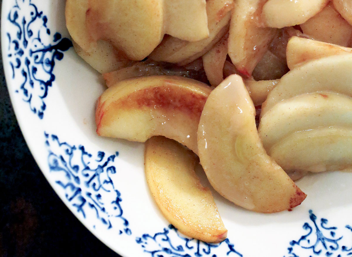 All 30 sautéed apples in garnish bowl