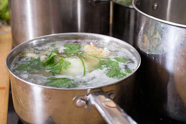 How long does it take to boil chicken feet?