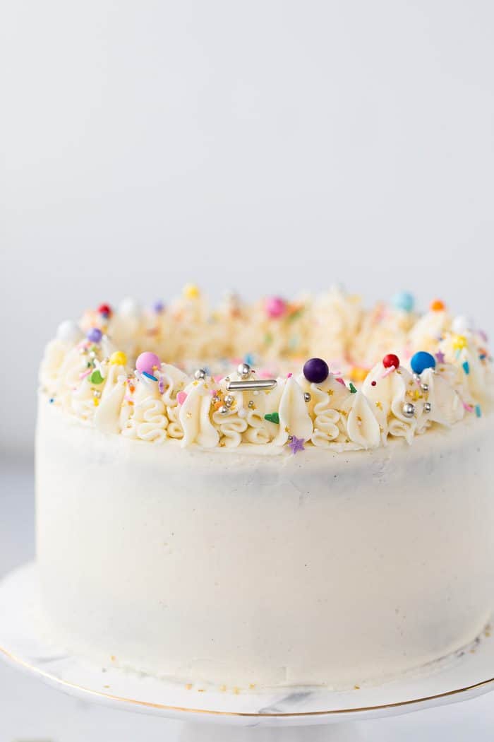 How to frost a double layer cake