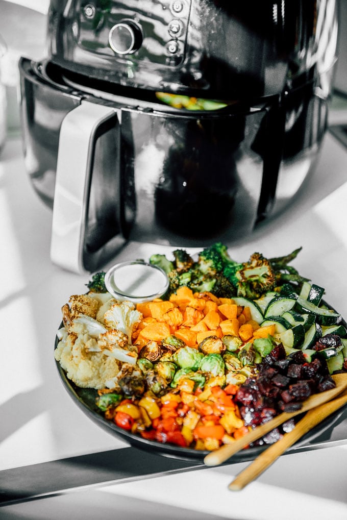 Roast Vegetables in an Air Fryer - Your Ultimate Guide to Air Fryer Vegetables! How to fry almost any vegetable in the air until it is perfectly cooked, delicious and healthy.