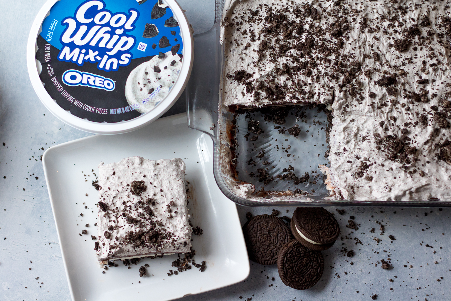 Cookies & Cream Lush is a ULTIMATE no-bake dessert. Each layer is bursting with ice cream, crackers and ice cream flavors!