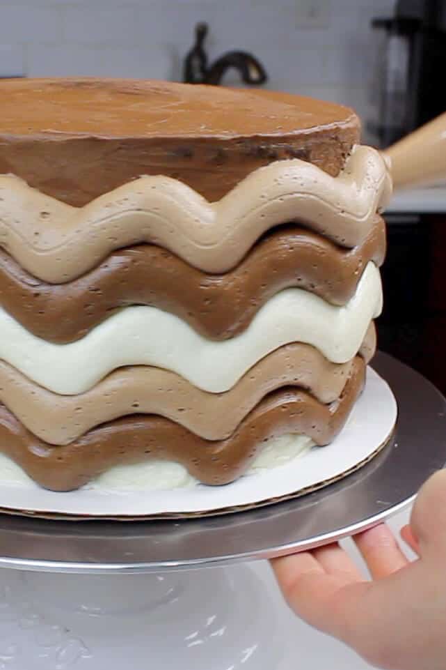 add ripples to my marble cake