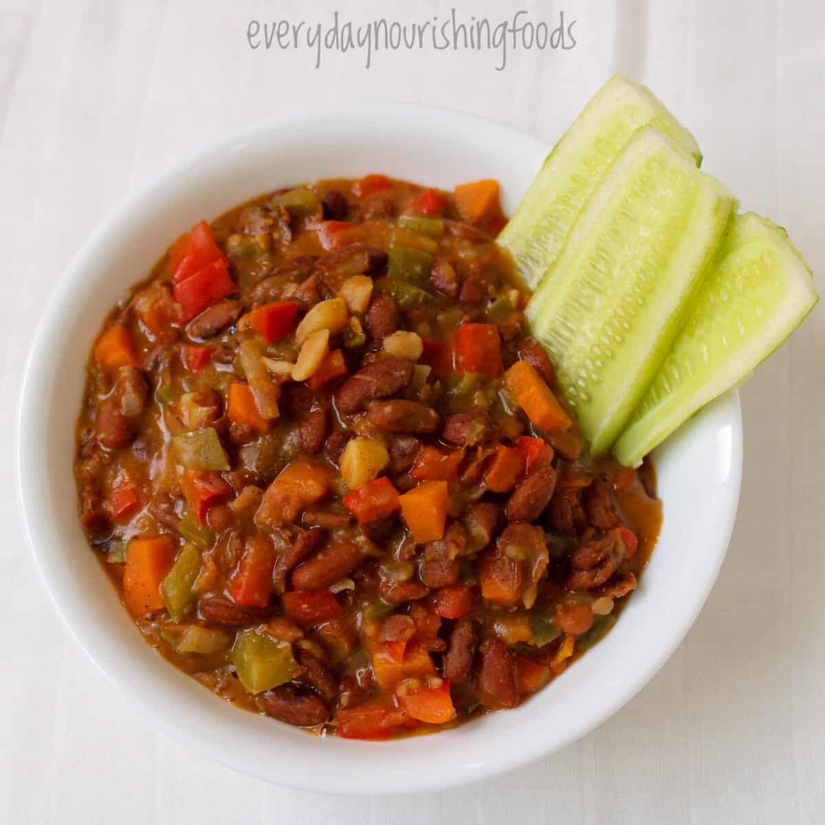 Vegetarian chili in a bowl