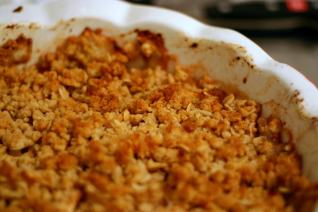 deb's apple crumble / isp