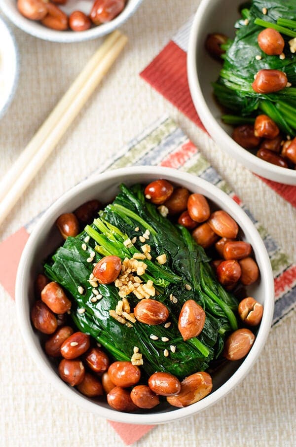 Spinach and Peanut Chinese Salad | takeoutfood.best