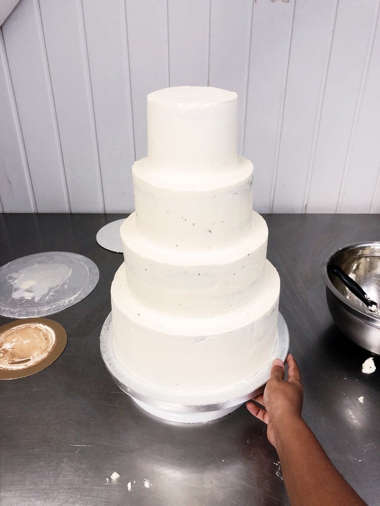 Perfectly stacked and smoothed cake