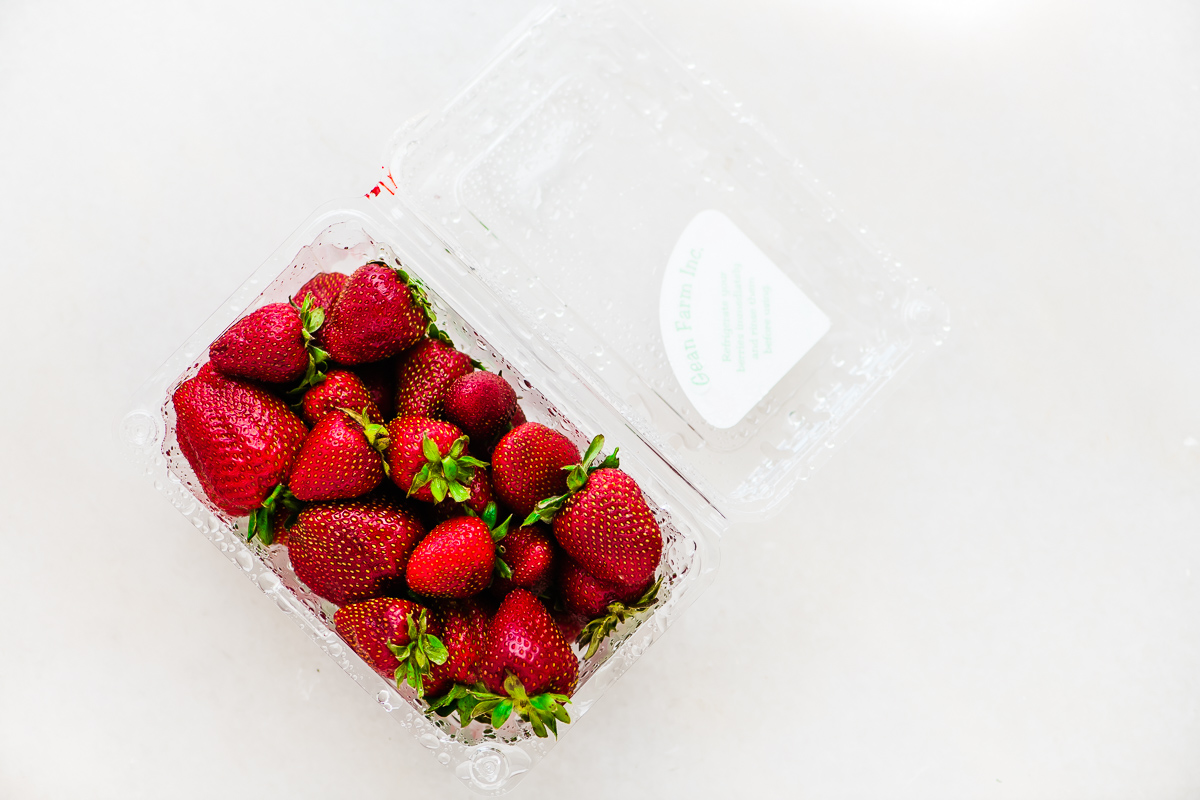 a pound of strawberries