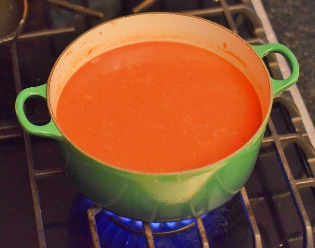 Add tomato and braised chicken