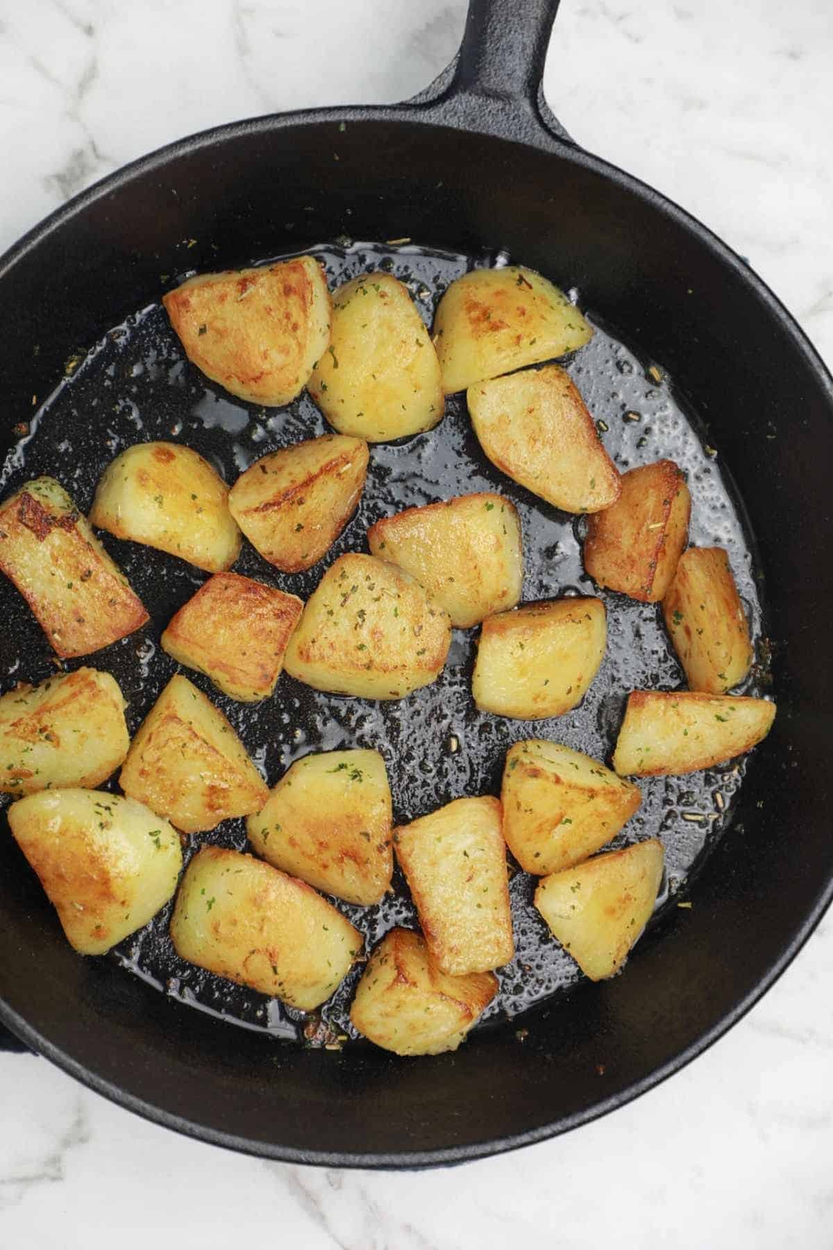 fries in the pan.
