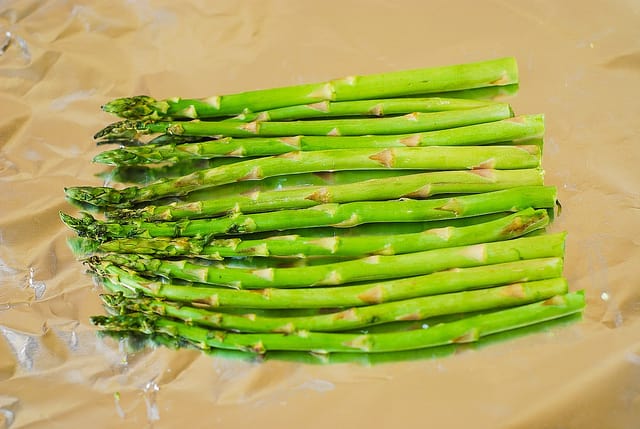 asparagus, how to cook asparagus, fish and vegetables, fish and vegetables