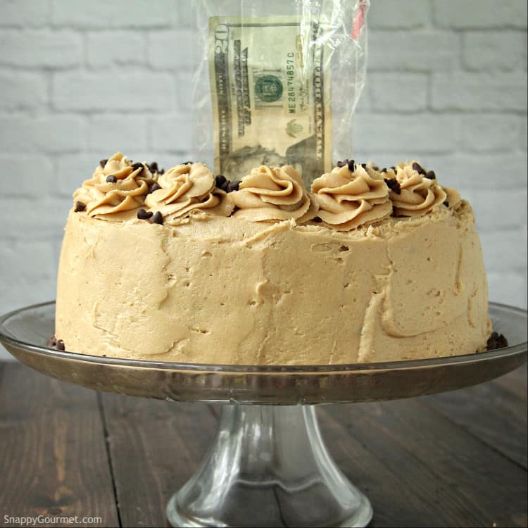 money cake with money sticking out