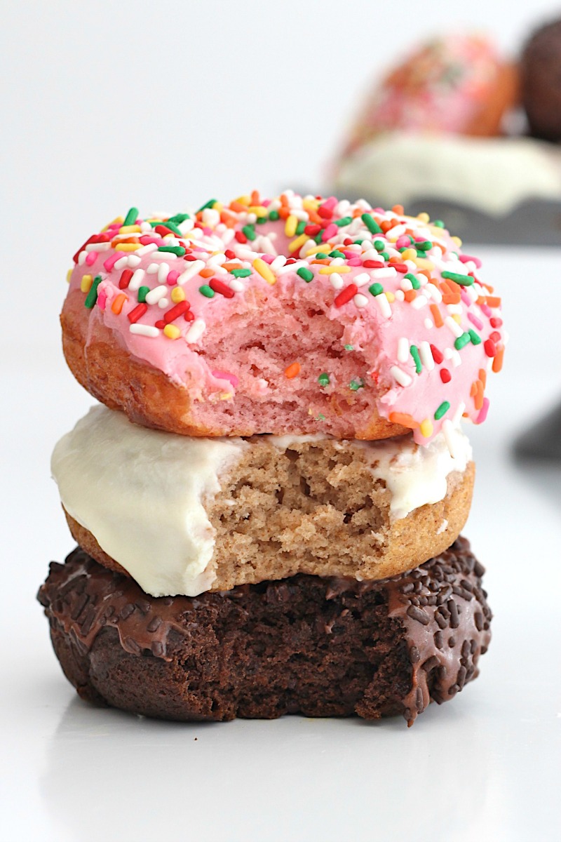 Baked 2-ingredient donuts