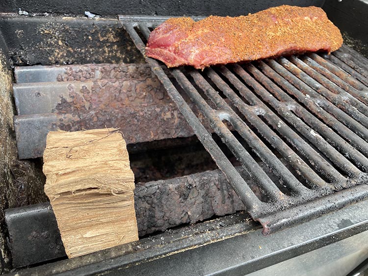 How to smoke with a gas grill