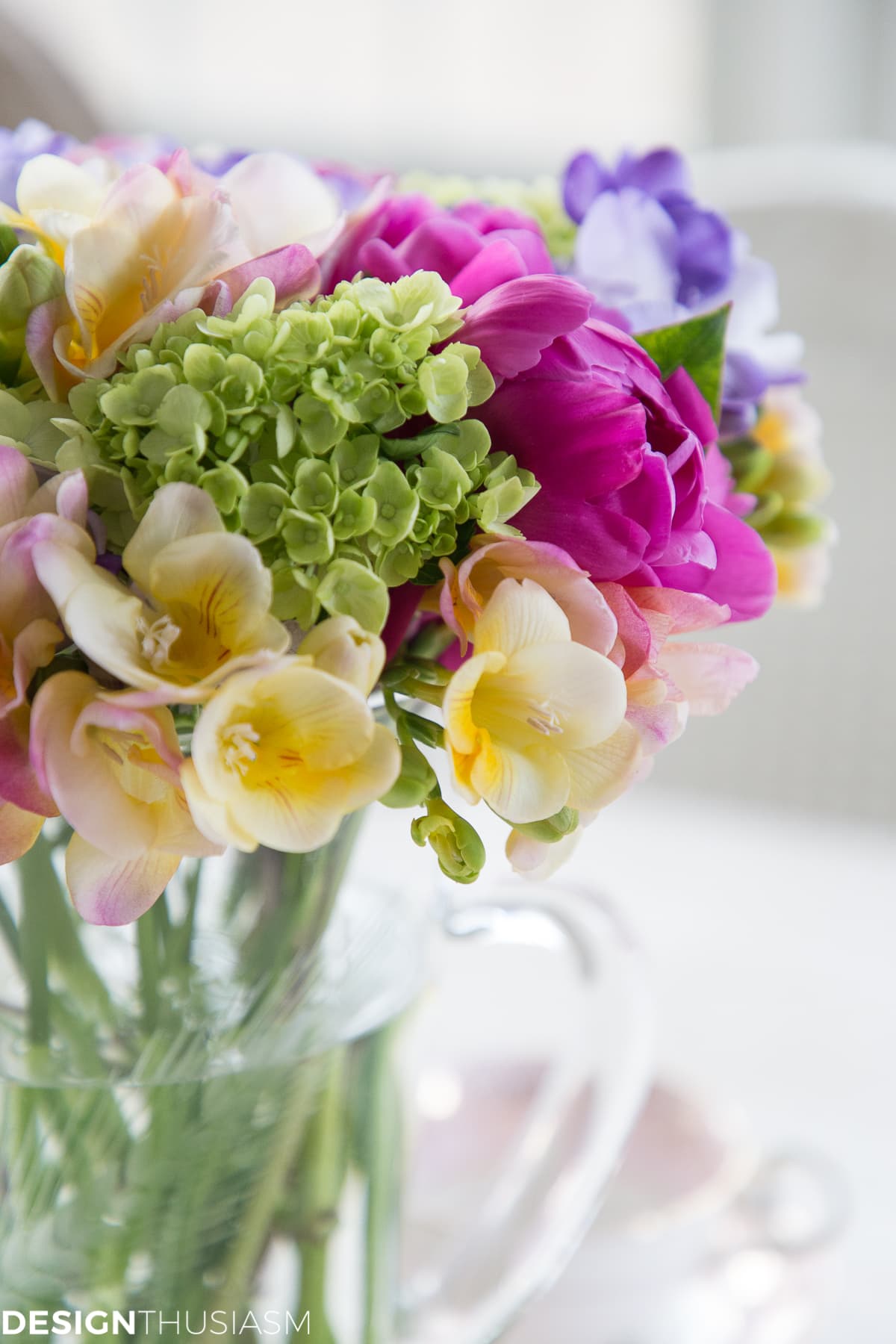 flower center background with a cup of tea