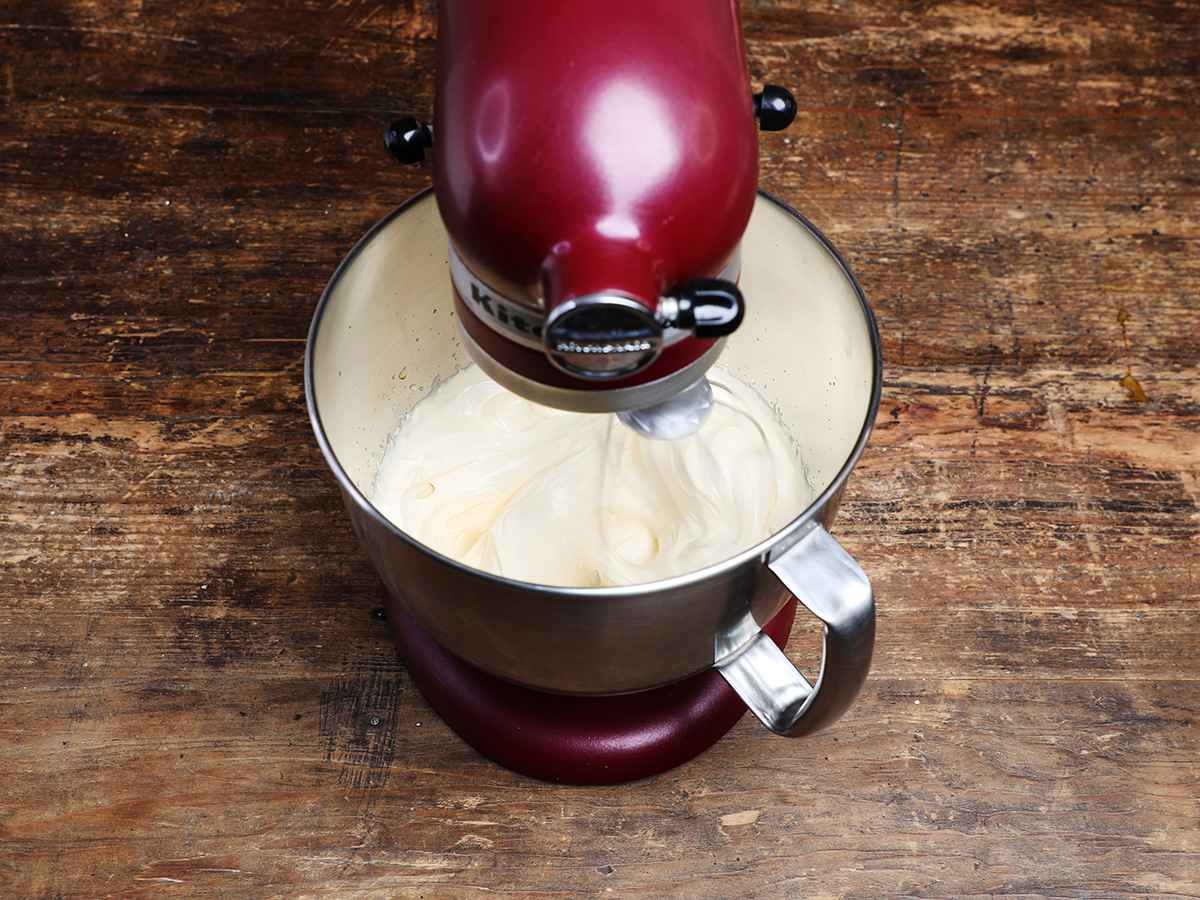 Beating Egg Yolks in Electric Mixer