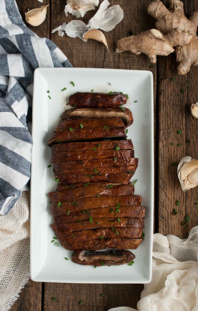 Marinated and then grilled, these portobello mushrooms are simply the best, whether as an accompaniment to other accompaniments or as a vegetarian main course. - Fasting without fasting
