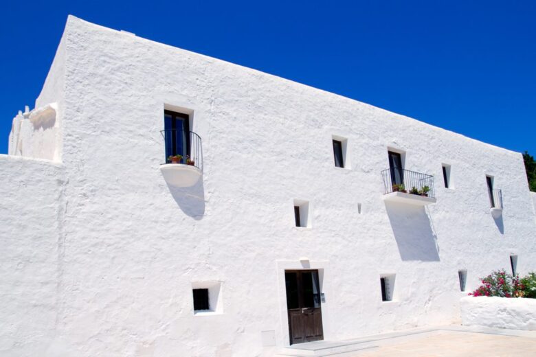 Best areas to stay in Ibiza