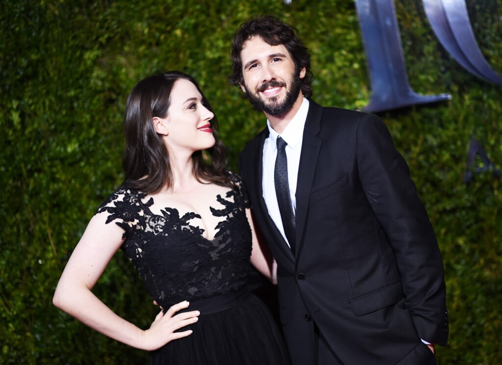 NEW YORK, NY - JUNE 07: (EDITERS NOTE: Image has been processed with digital filters.) Kat Dennings (L) and Josh Groban attend the 2015 Tony Awards at Radio City Music Hall on June 7, 2015 in New York City.