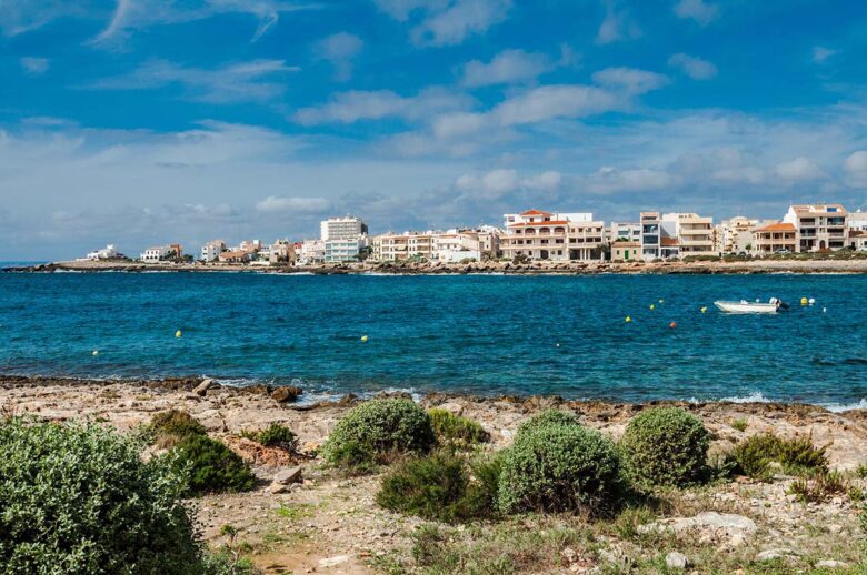 Colonia Sant Jordi: one of the southernmost spots of Mallorca, perfect for ecotourism, adventure, fishing, hiking, horseback riding, and more