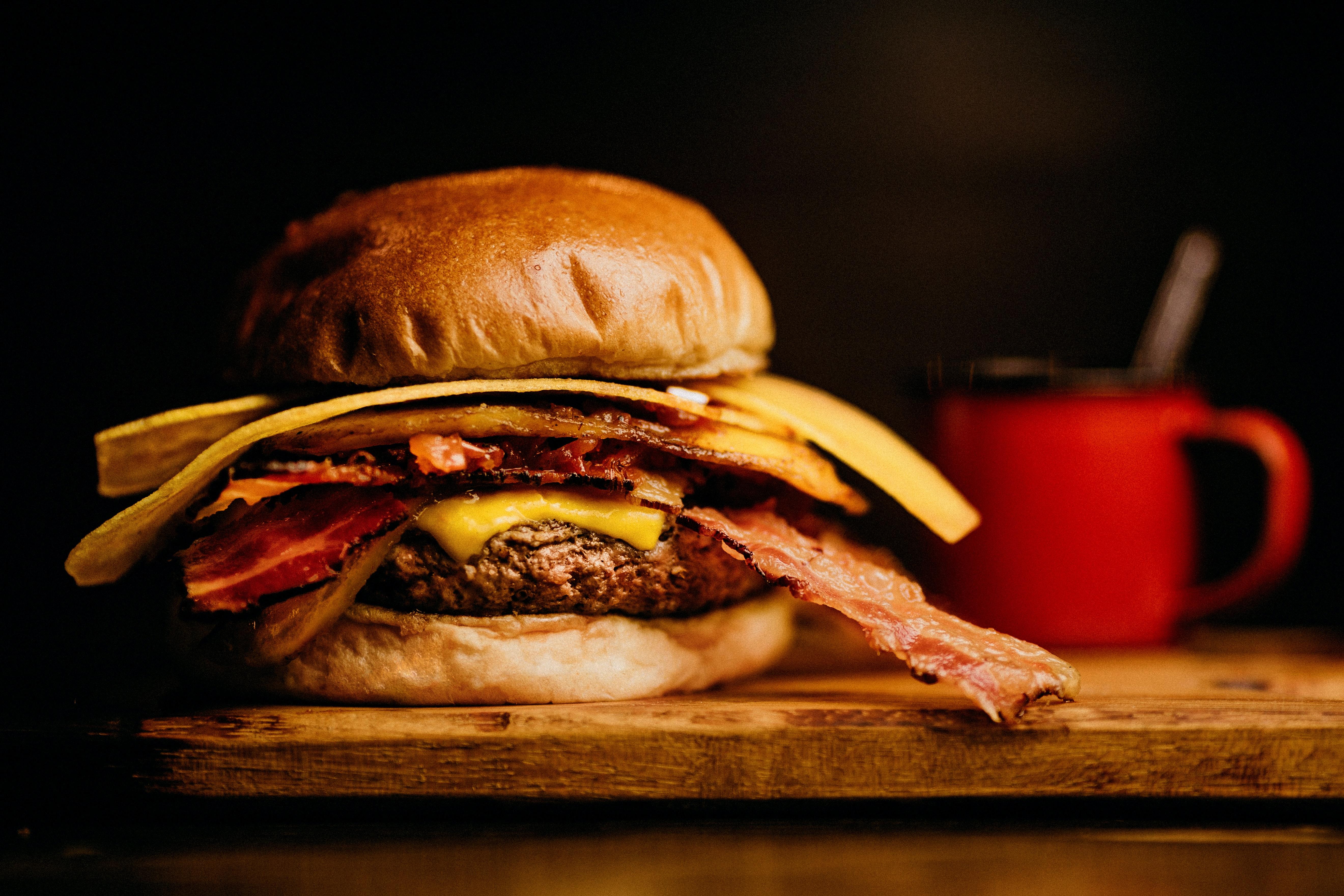 hamburger with bacon and cheese 2