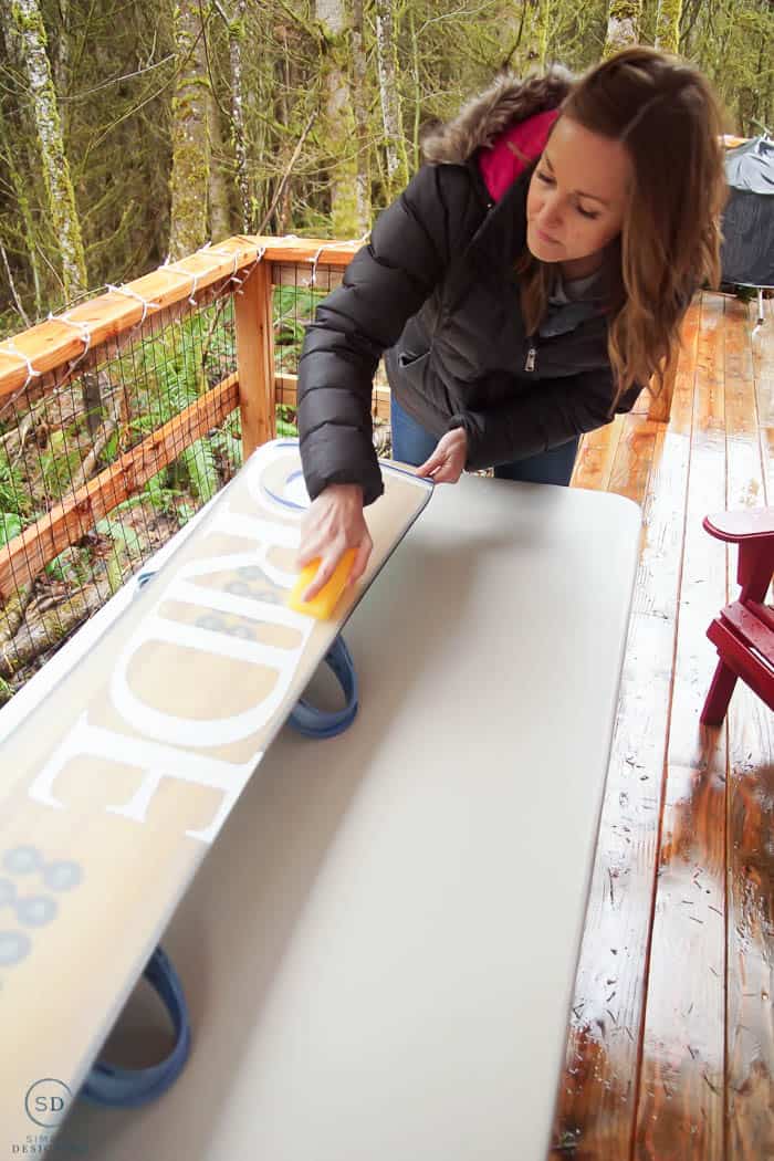how to quickly wax a snowboard with the crayon method