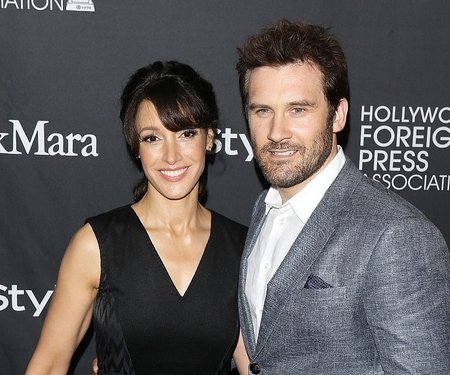 Jennifer Beals married second husband Ken Dixon two years after their divorce.