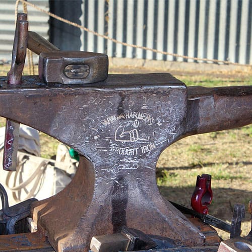 best blacksmith anvils forging guide 1
