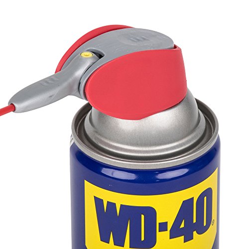 Multi-use product WD-40 with 2-WAY 8 OZ SMART SPOT