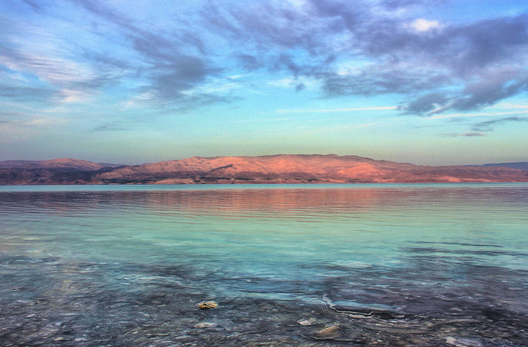 Dead Sea Salt: A Ultimate Guide to Uses, Origins, Benefits