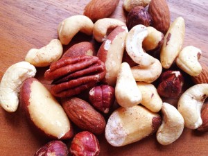 Spicy cashews - a healthy snack