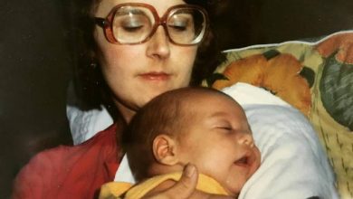 Joe King in childhood along with his mother