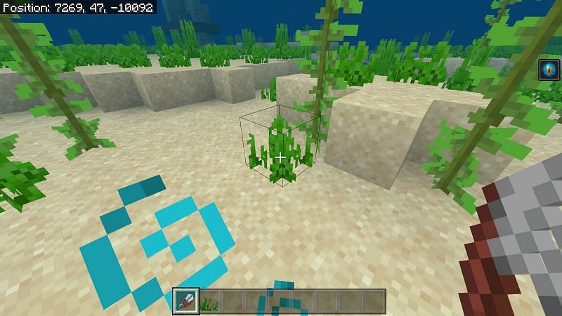 Breathing underwater using turtle helmet Minecraft