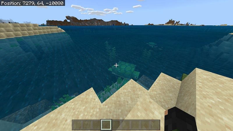 Breathing underwater using turtle helmet Minecraft