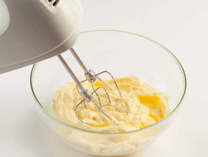 Soften your buttercream frosting: Whisk Frosting