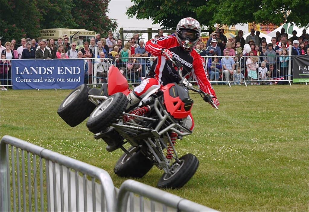 quad wheelie 3