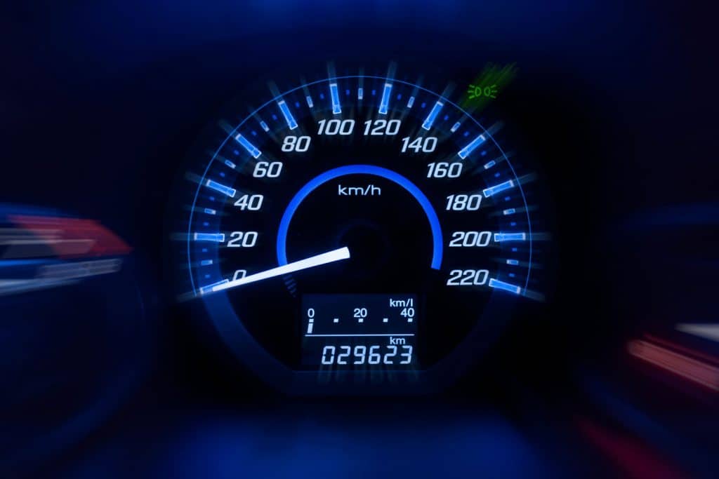 Car dashboard, odometer, clock and speedometer with dark mode, How to read tachometer [A Complete Guide]