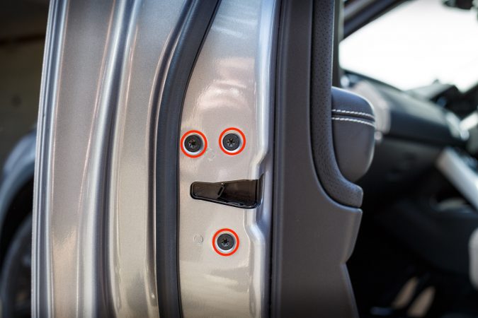 How to change the door lock Range Rover Evoque 7