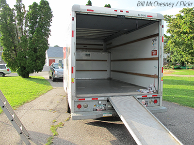 How to load a safe into a moving truck