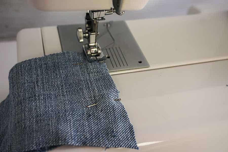 make handles for blue jean tote bag