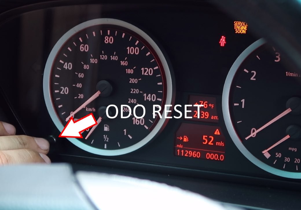 how to reset brake light on bmw