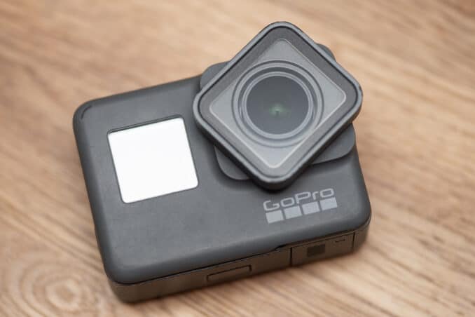 GoPro HERO5 Black Remove Lens Port Cover Rotate