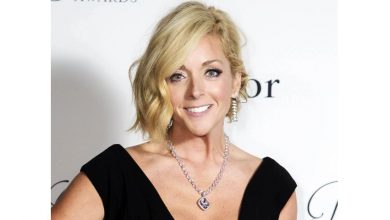 American actress and singer Jane Krakowski