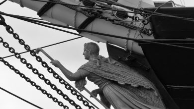 Female figure on ship bowsprit